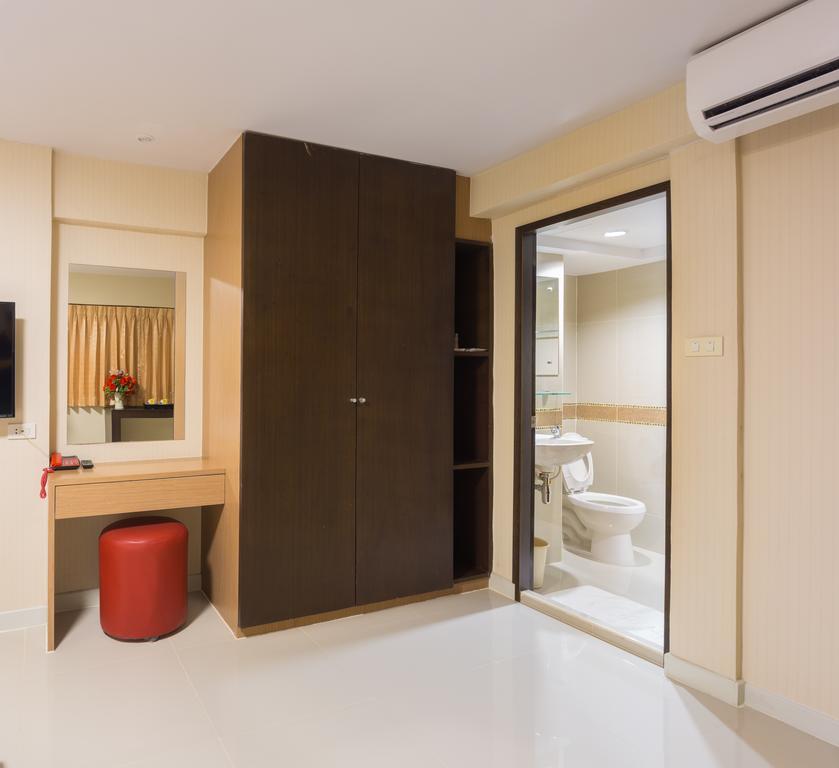 Nrc Residence Bangkok Exterior foto